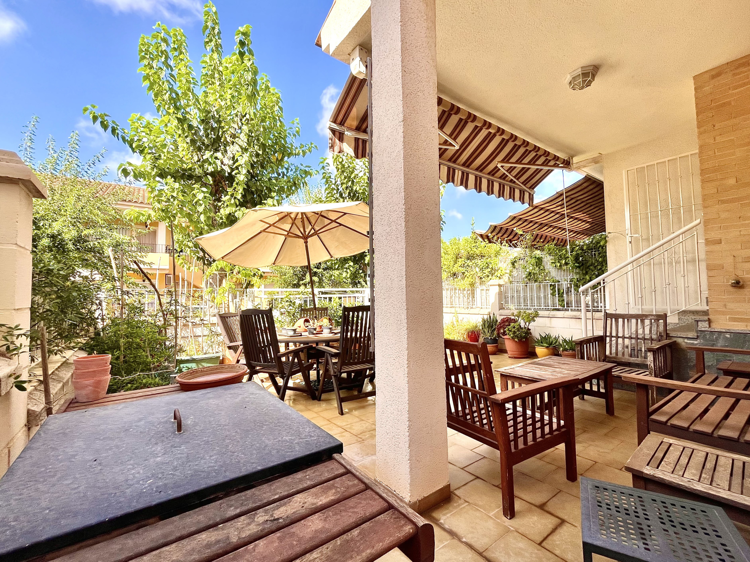 Private garden and terrace of semi-detached property in Los Narejos, listed by Levante Properties.