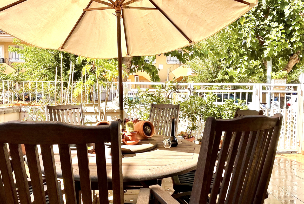 Front view of fully furnished 4 bedroom semi-detached house for sale in Los Narejos, Los Alcázares by Levante Properties.