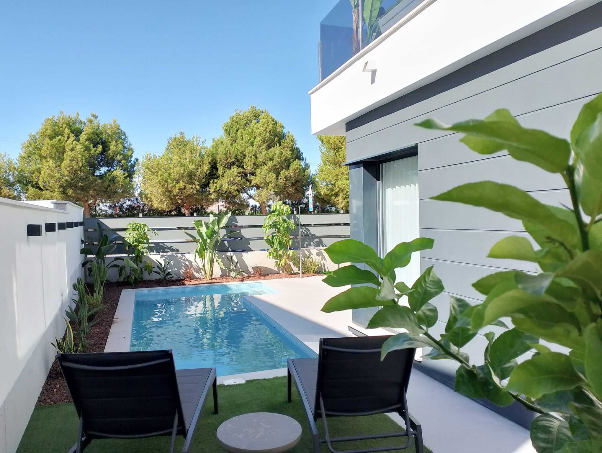 Private swimming pool at Tindra Villas in Roda Golf by Levante Properties