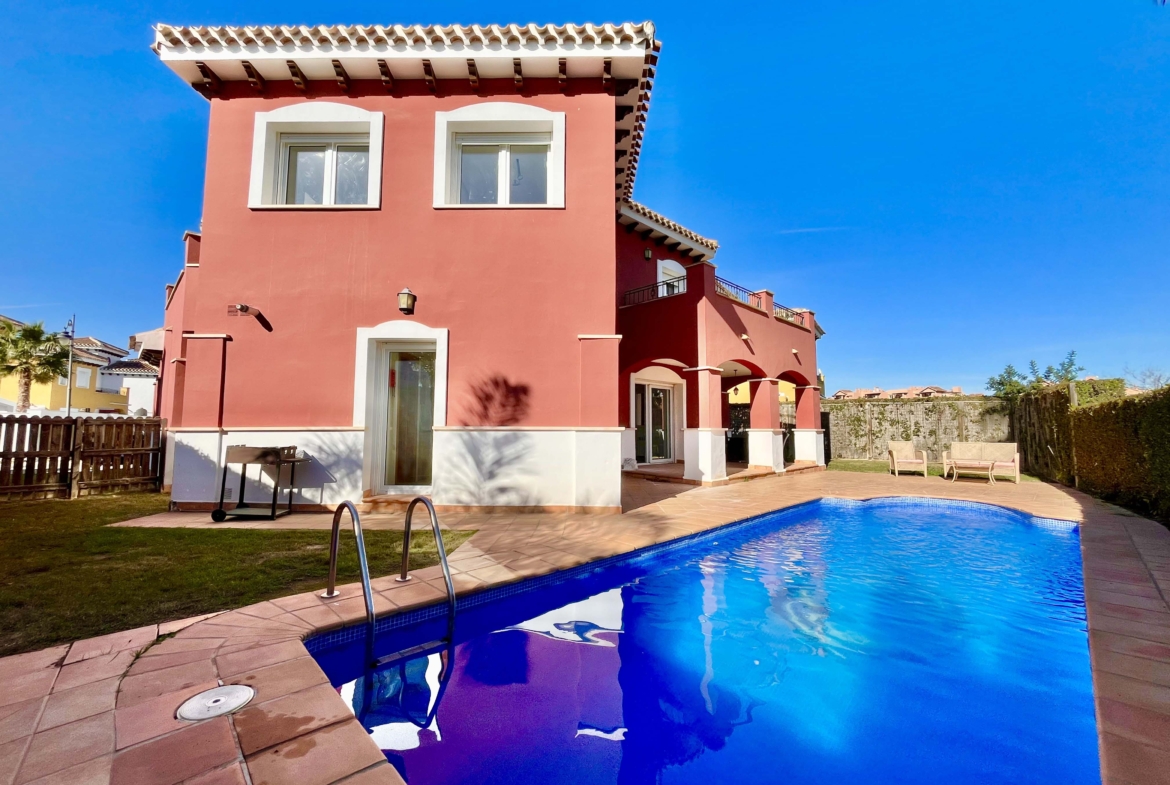 Private swimming pool and garden with golf views at Mar Menor Golf Resort villa by Levante Properties