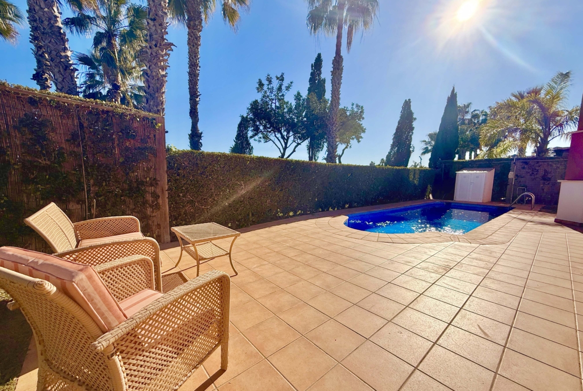Private swimming pool and garden with golf views at Mar Menor Golf Resort villa by Levante Properties