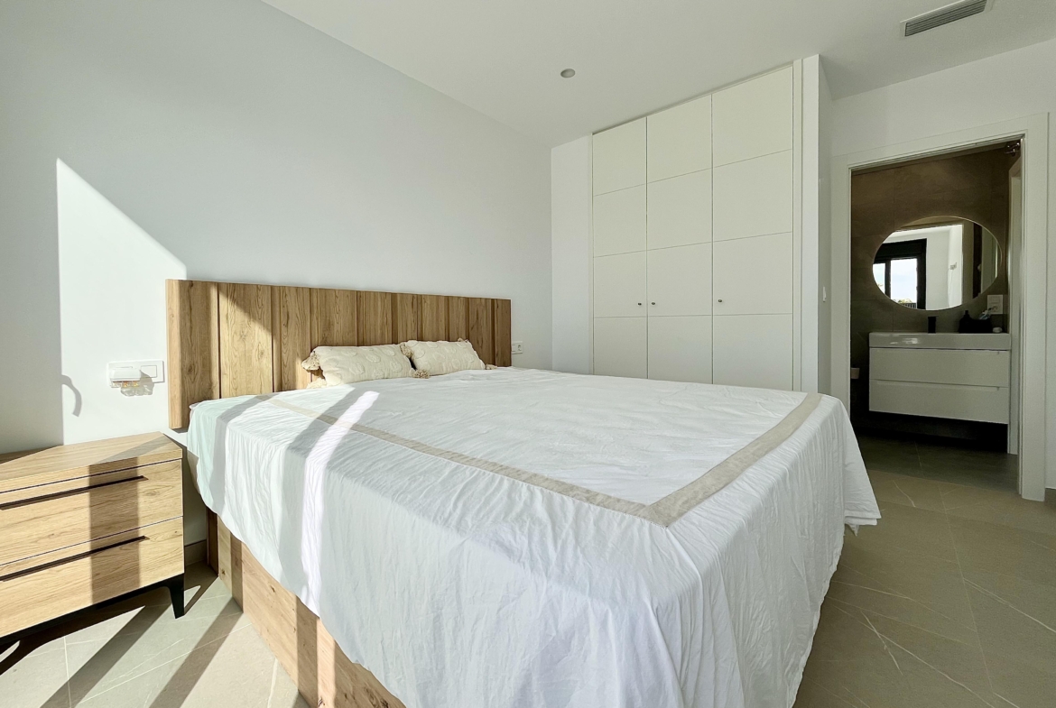 Bedroom in a luxury villa at Santa Rosalía by Levante Properties