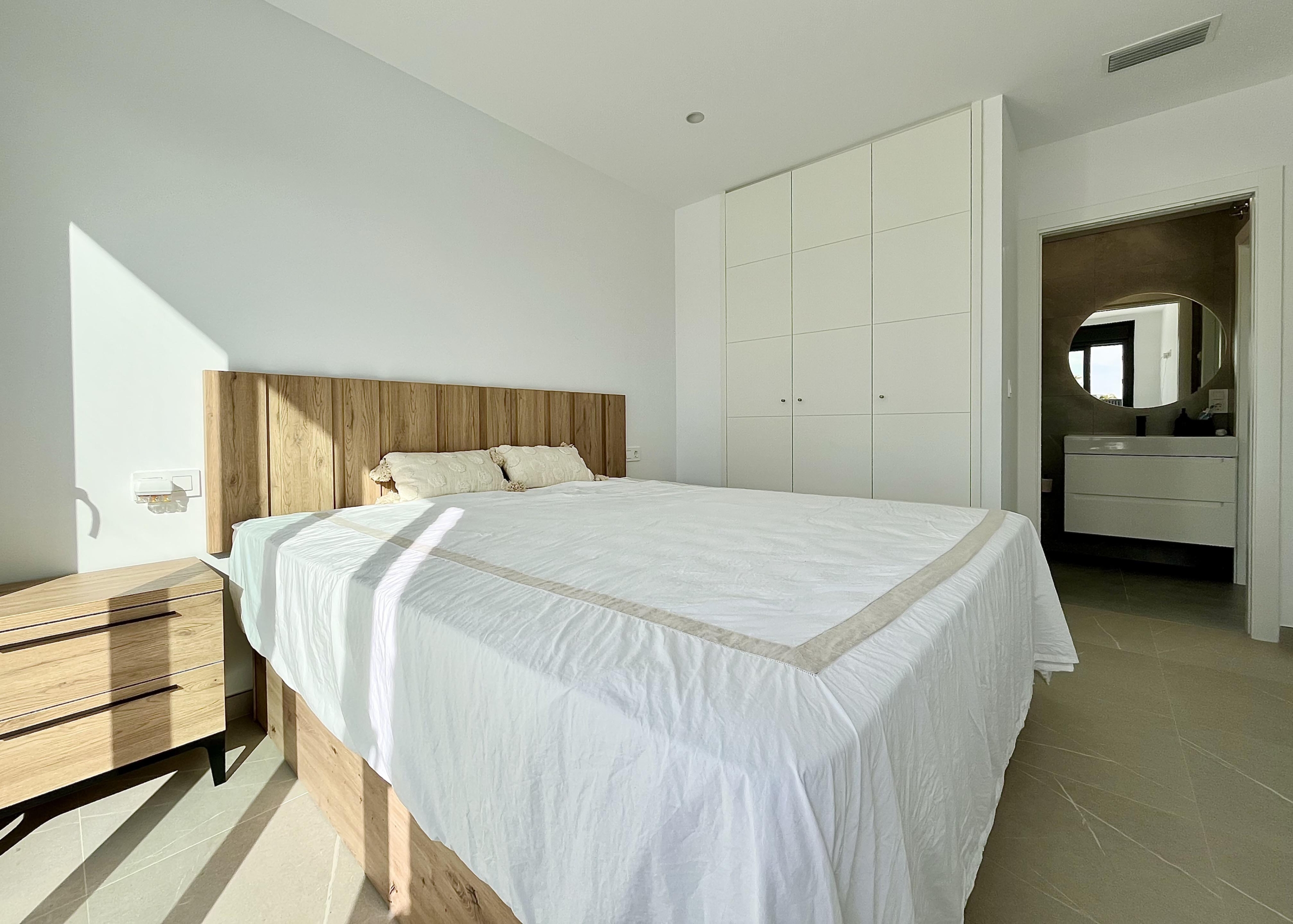 Bedroom in a luxury villa at Santa Rosalía by Levante Properties