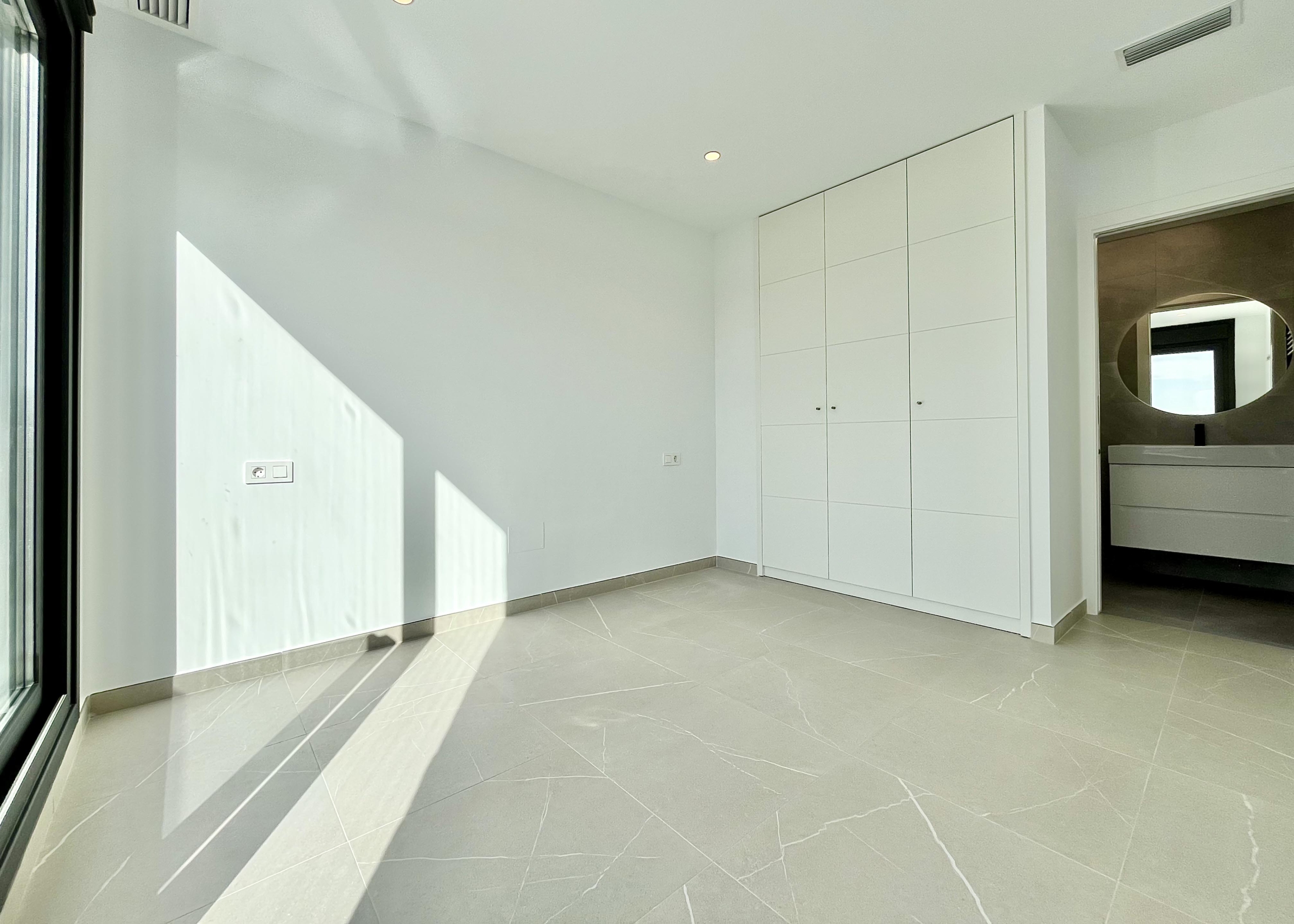 Bedroom in a luxury villa at Santa Rosalía by Levante Properties