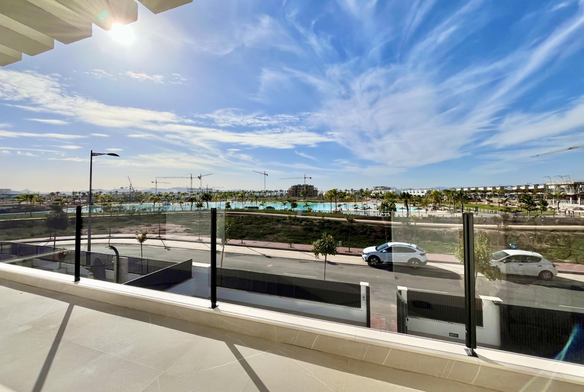 Master bedroom with terrace and lake views in Villa Grosa, Santa Rosalía, Levante Properties