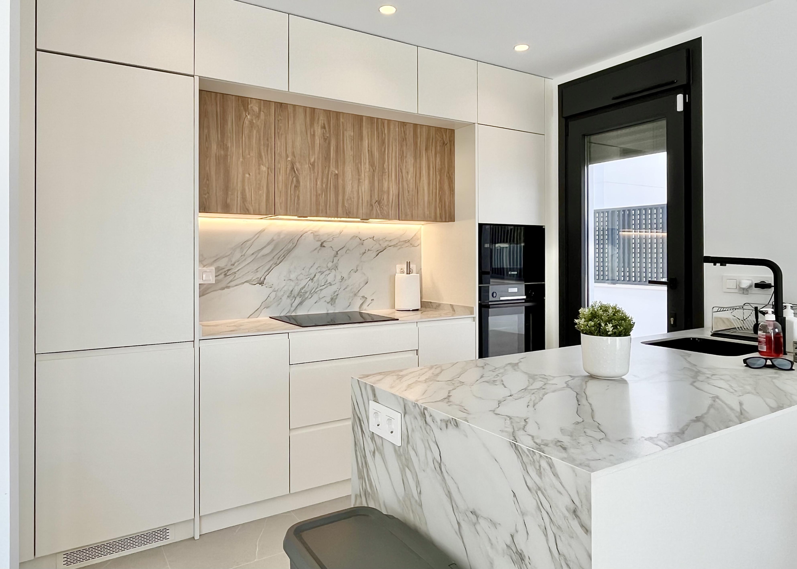 Open-plan kitchen and dining area in Villa Grosa, Santa Rosalía, by Levante Properties