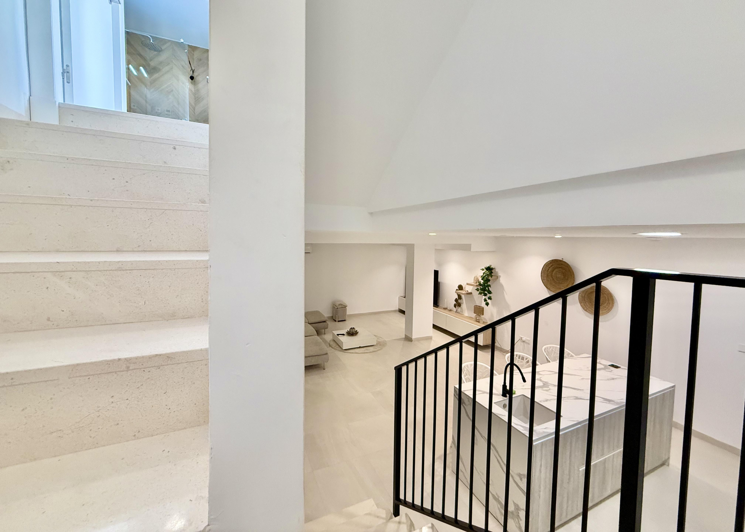 Luxury basement suite with kitchen and freestanding bath in Lavanda villa Santa Rosalia by Levante Properties