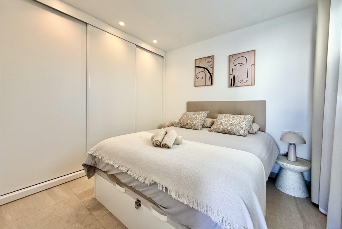 Double bedroom with fitted wardrobes in Lavanda villa Santa Rosalia by Levante Properties