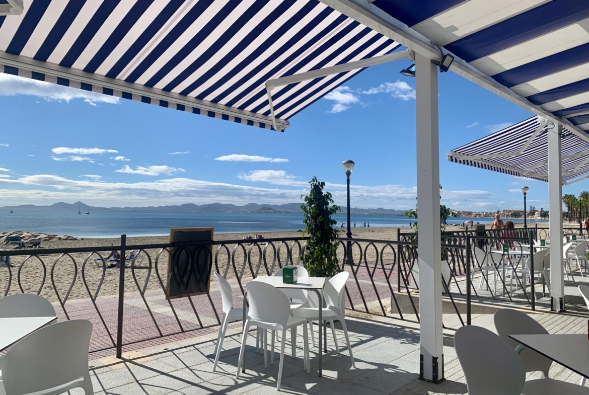 Outdoor café near Los Alcázares beach