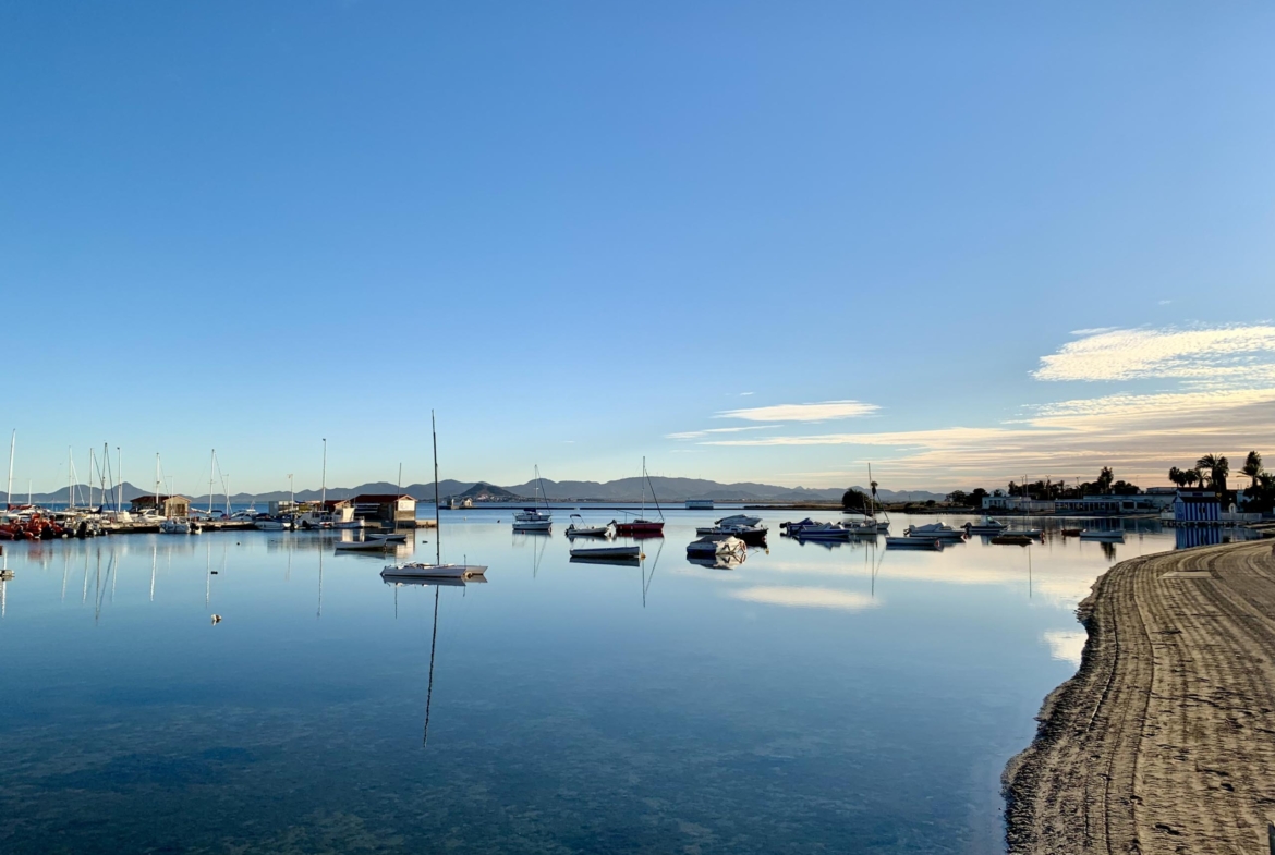 Mar Menor beachfront, Los Alcázares, Levante Properties