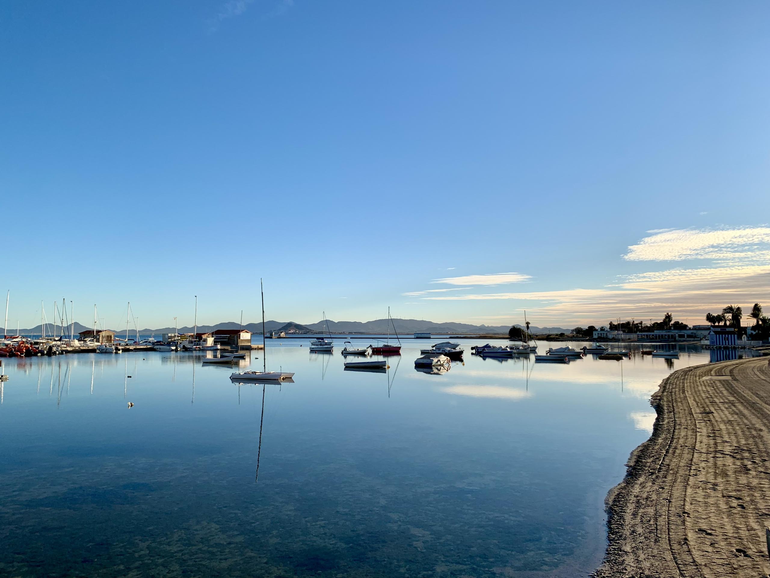 Mar Menor beachfront, Los Alcázares, Levante Properties