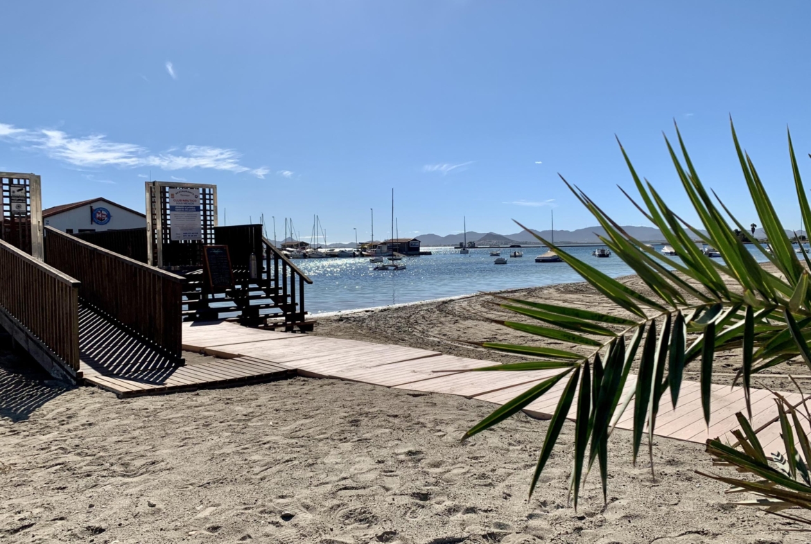 Mar Menor beachfront, Los Alcázares, Levante Properties