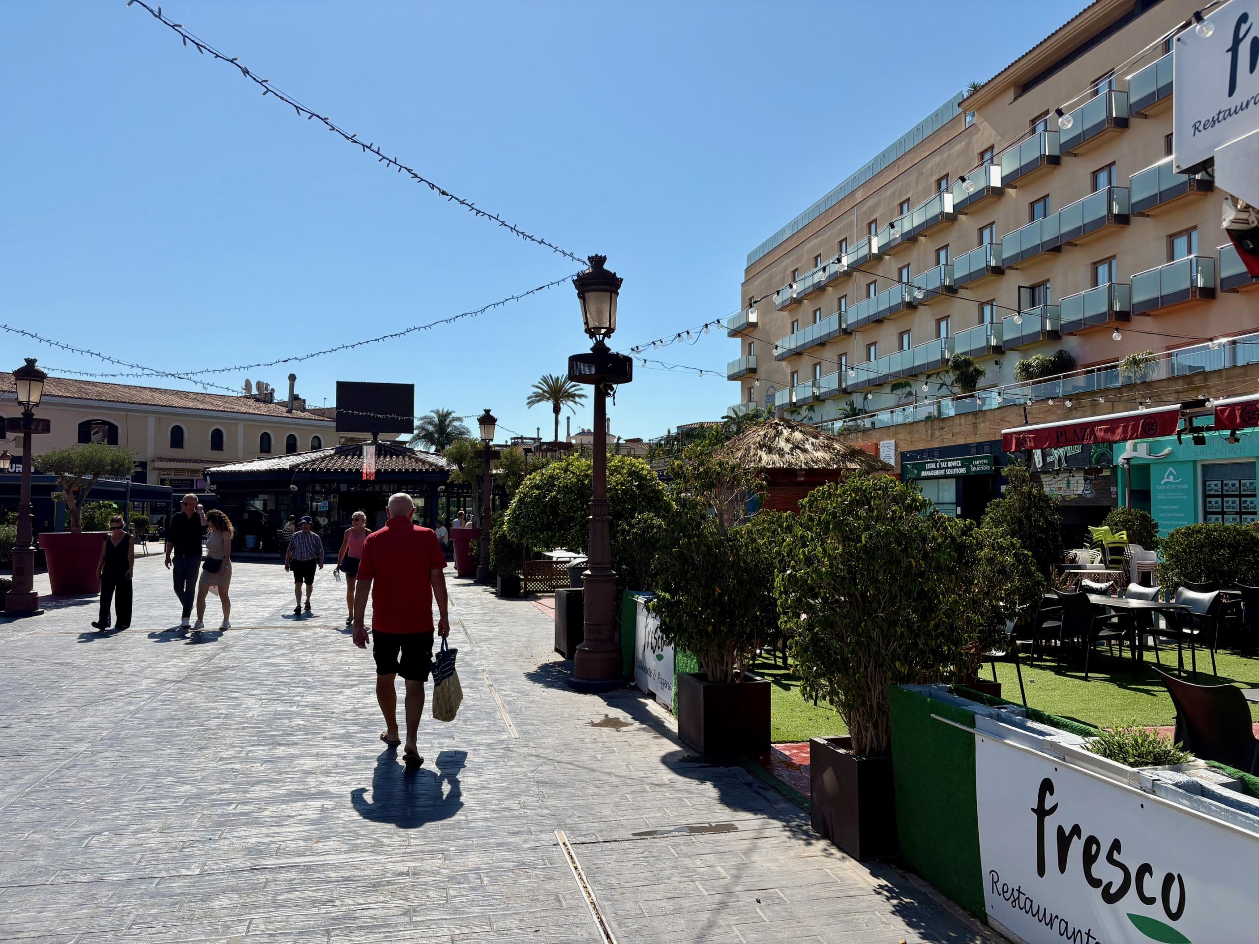 Rio Nalón strip restaurants and bars, Los Alcázares