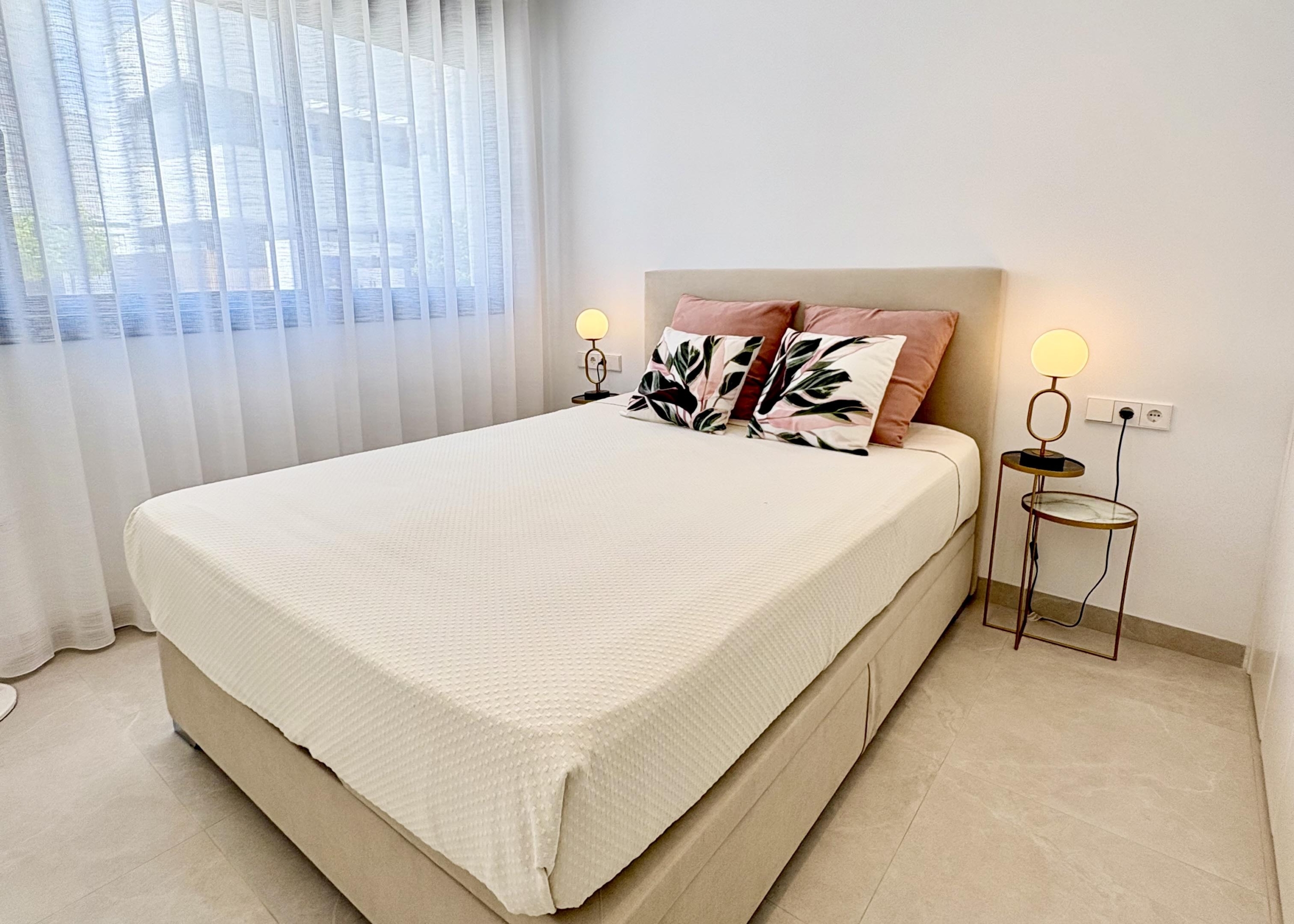 Modern bedroom in Villa Almendro at Santa Rosalía Lake & Life Resort by Levante Properties