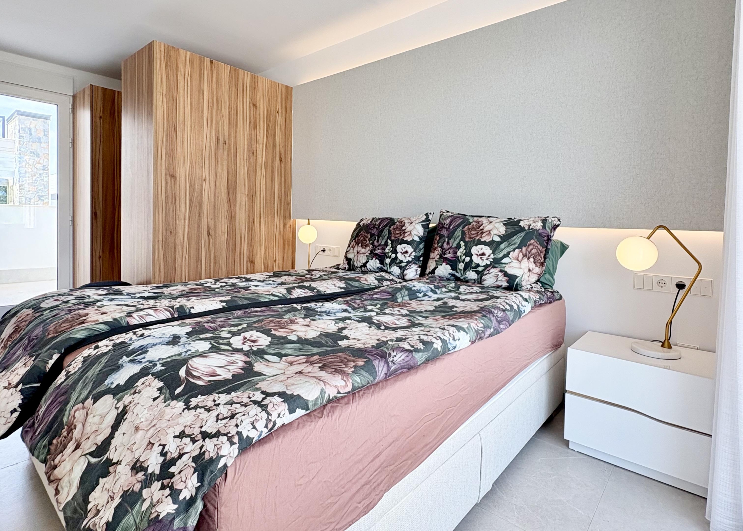 Modern bedroom in Villa Almendro at Santa Rosalía Lake & Life Resort by Levante Properties