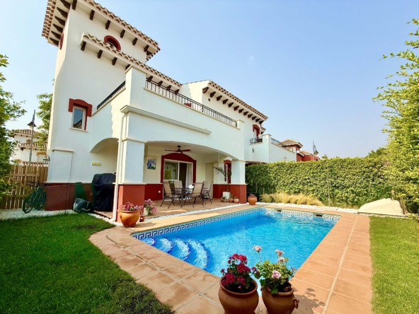 Private swimming pool at the Isla Grosa villa in Mar Menor Golf Resort
