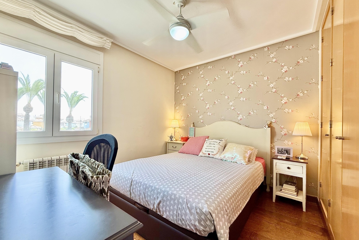 Double bedrooms with fitted wardrobes in a Levante Properties villa at Mar Menor Golf Resort.