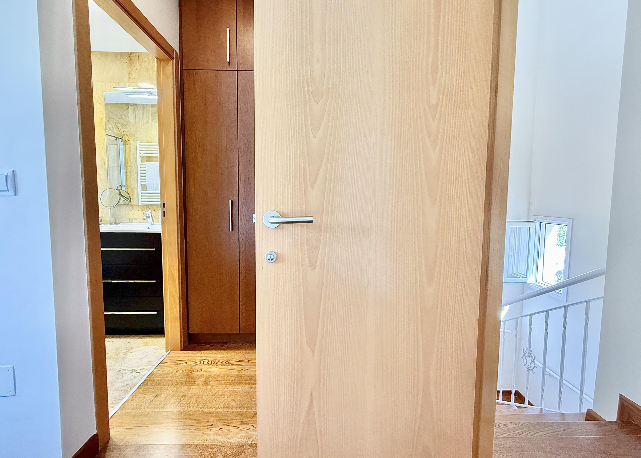 Modern master en-suite bathroom in a Baron villa at Mar Menor Golf Resort, presented by Levante Properties.