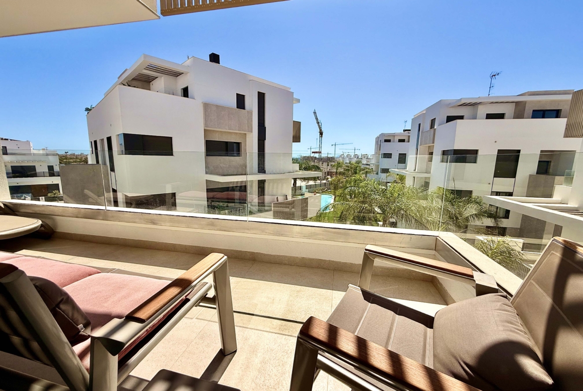 Terrace of Mirador apartment overlooking the swimming pool