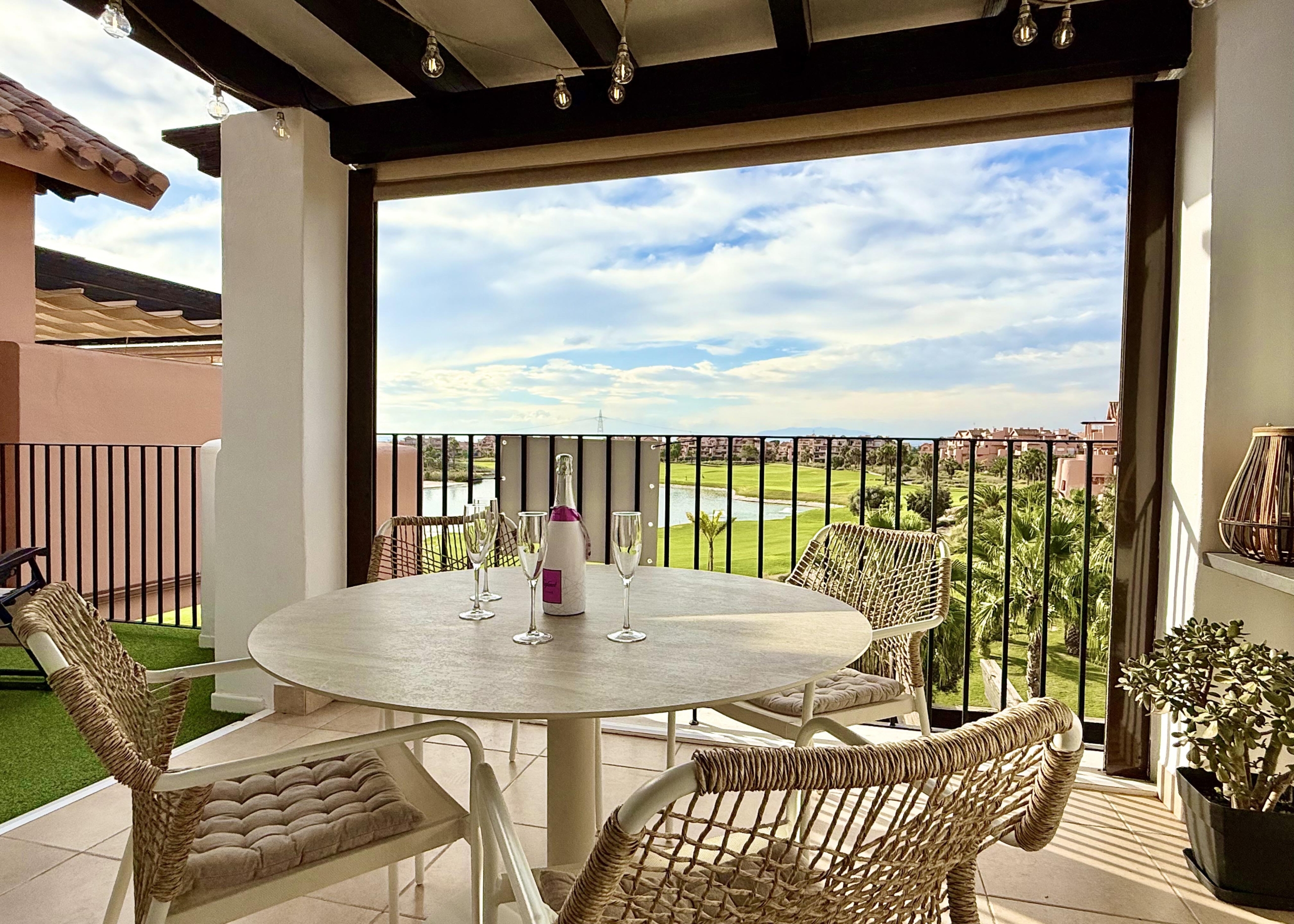 Luxury 2-bed penthouse for Sale Mar Menor Golf Resort.