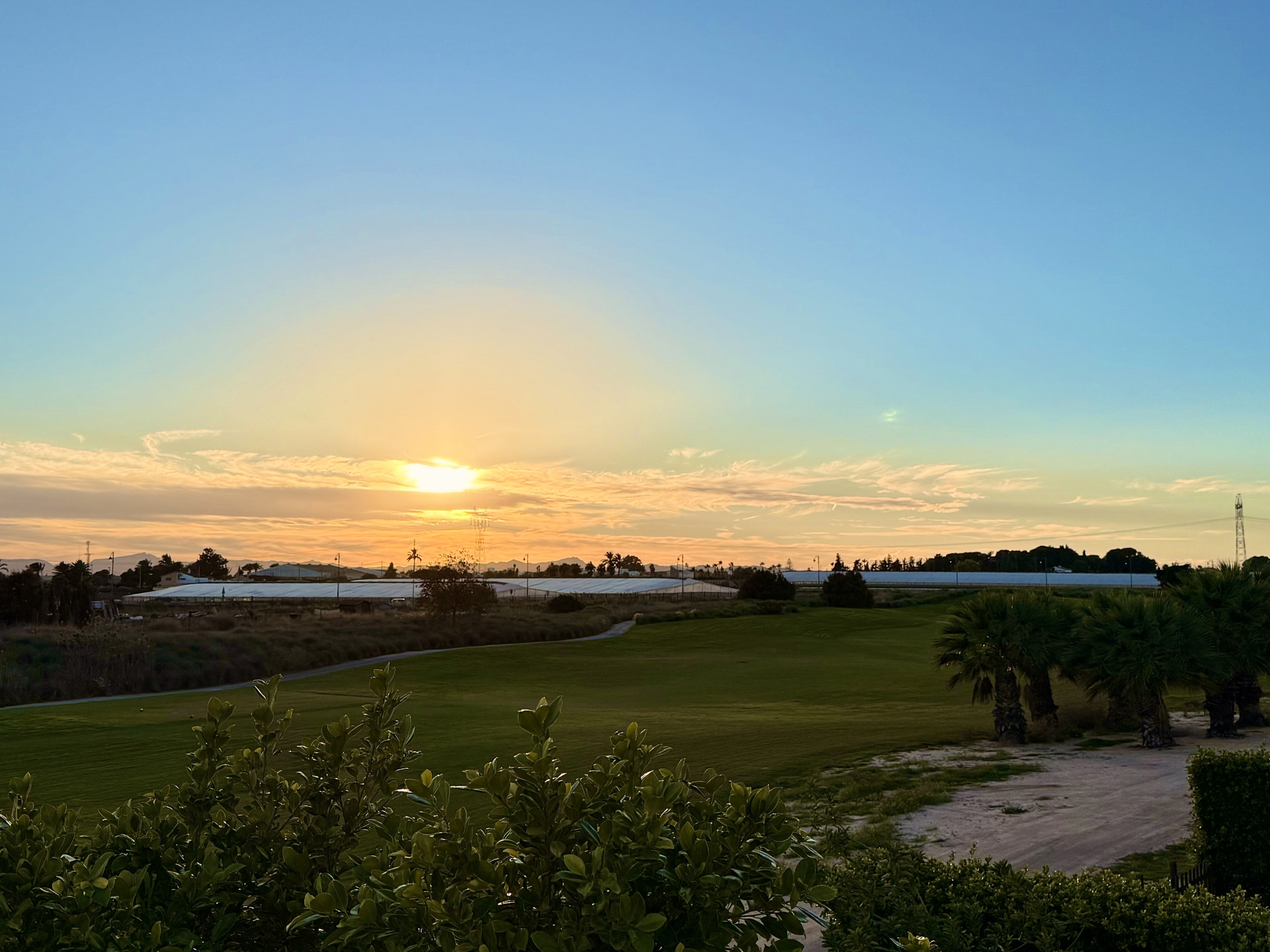 Albor apartment for sale, South-facing terrace with golf course views at Mar Menor Golf Resort