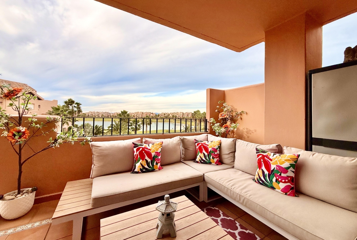 2-Bed Elegant Apartment with West-facing terrace overlooking lake, golf course and pool at Mar Menor Golf Resort by Levante Properties.