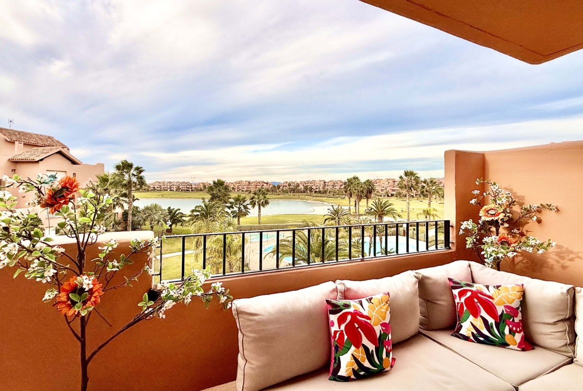2-Bed Elegant Apartment with West-facing terrace overlooking lake, golf course and pool at Mar Menor Golf Resort by Levante Properties.