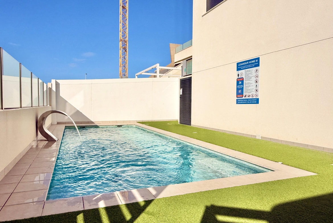 San Pedro del Pinatar communal pool at a property listed by Levante Properties