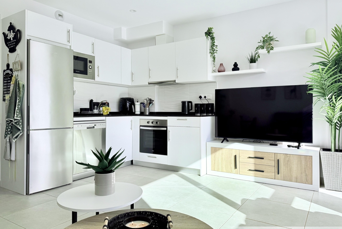 San Pedro del Pinatar apartment modern kitchen Levante Properties