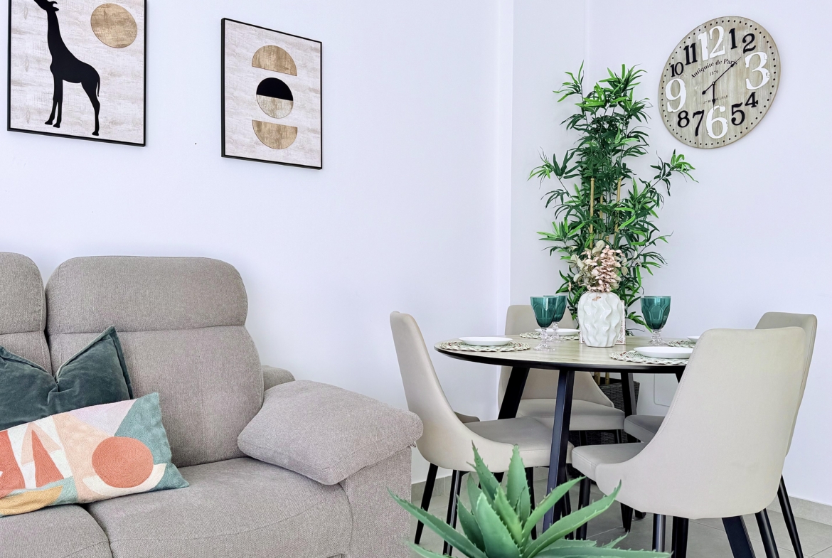 San Pedro del Pinatar top floor apartment open-plan living area Levante Properties