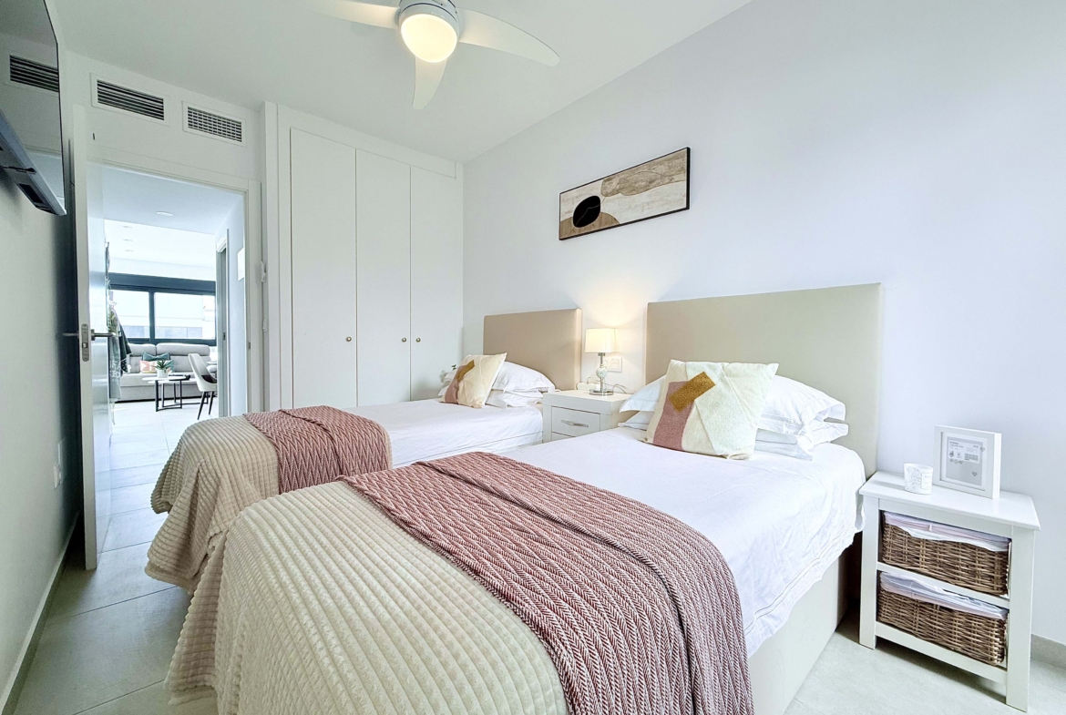 San Pedro del Pinatar apartment second bedroom Levante Properties