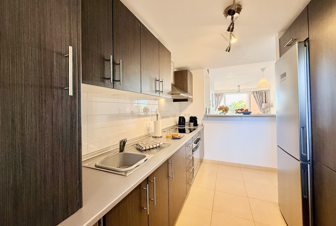 Open plan kitchen in Mar Menor Golf Resort apartment by Levante Properties