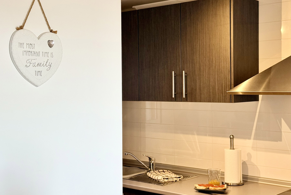 Open plan kitchen in Mar Menor Golf Resort apartment by Levante Properties