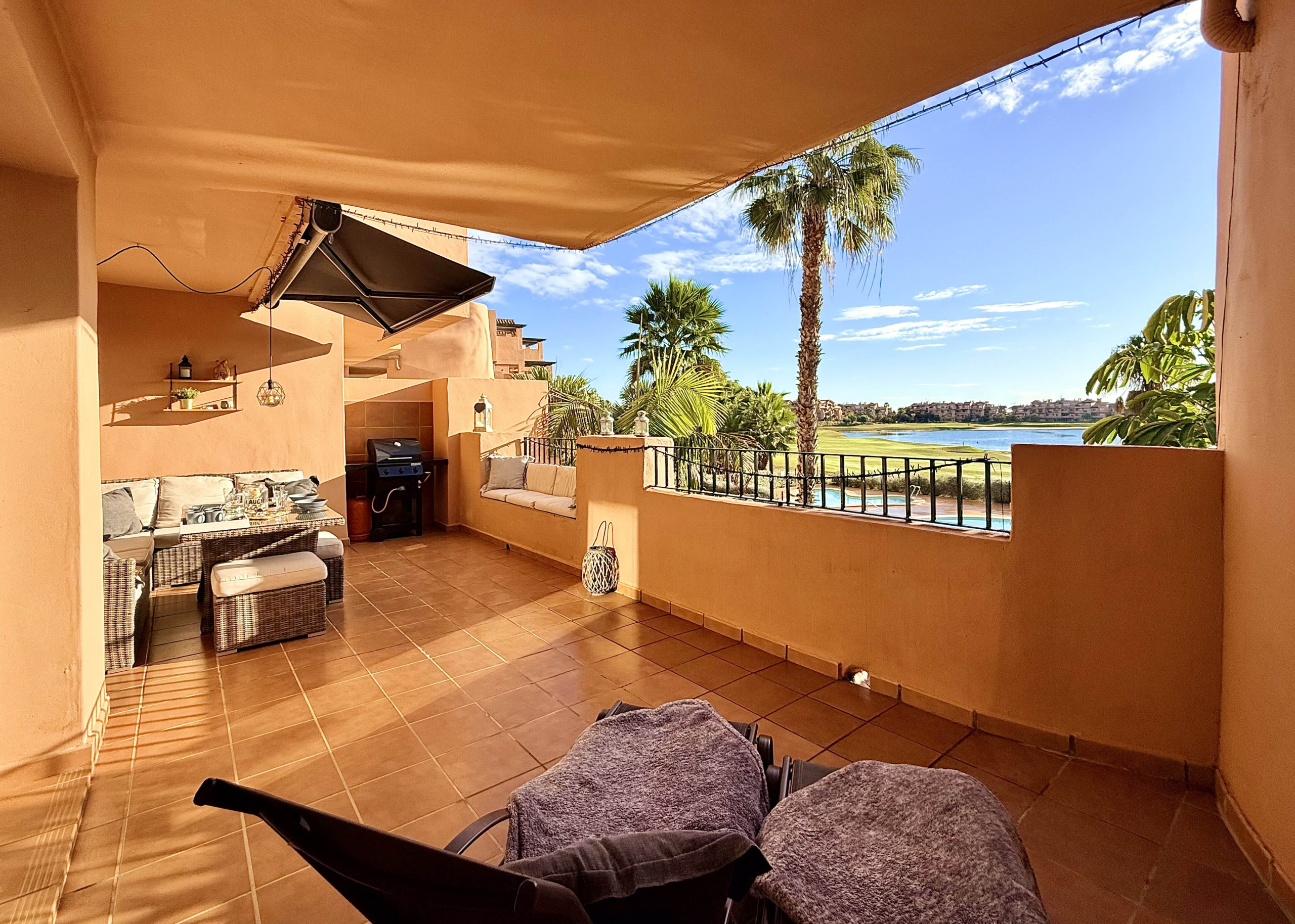 Apartment with golf and lake views at Mar Menor Golf Resort by Levante Properties