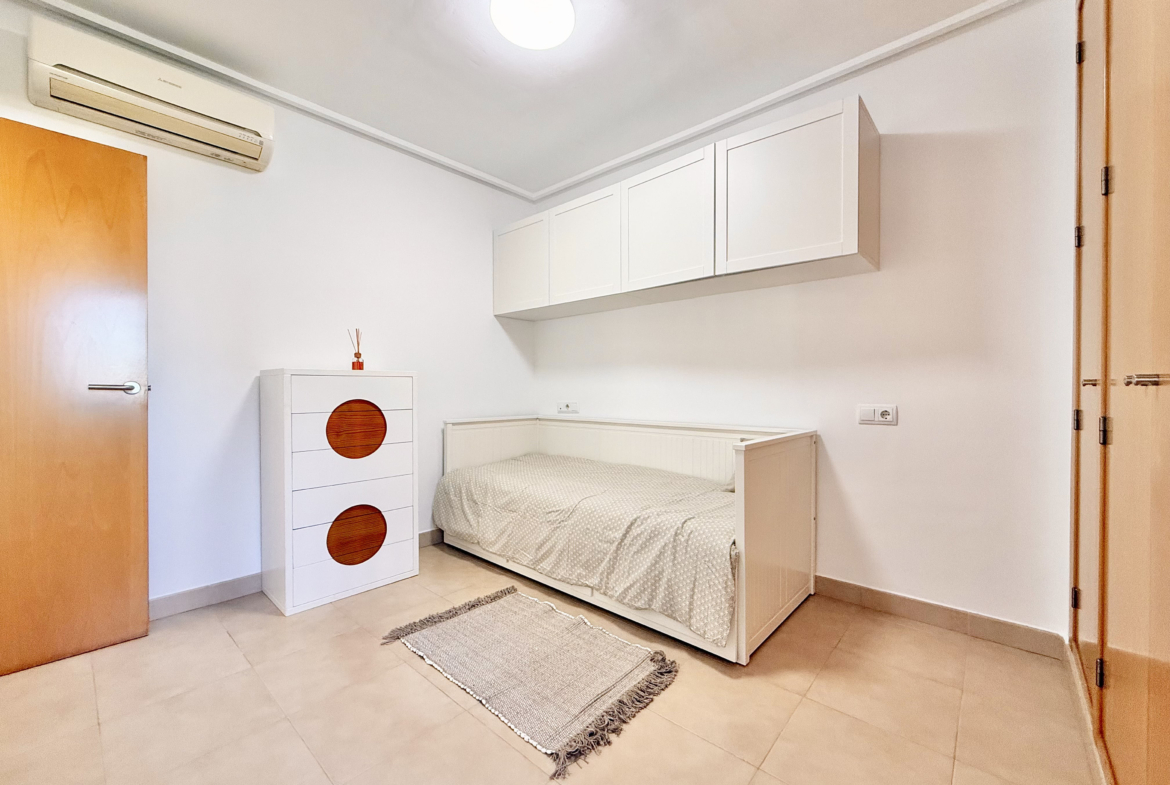 Second bedroom in exclusive 4 bed villa for sale on Mar Menor Golf Resort – Levante Properties