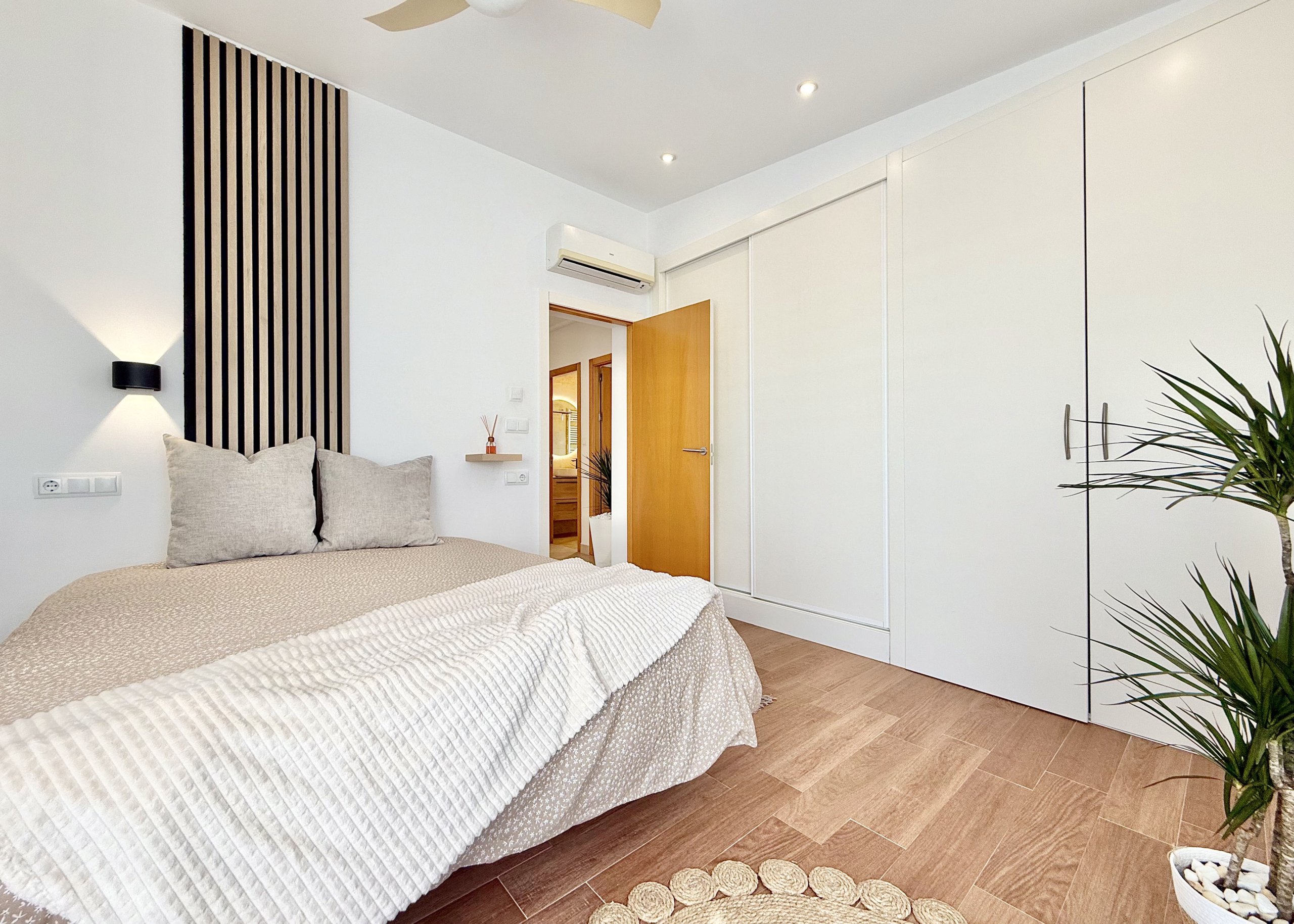 Master bedroom in exclusive 4 bed villa for sale on Mar Menor Golf Resort – Levante Properties