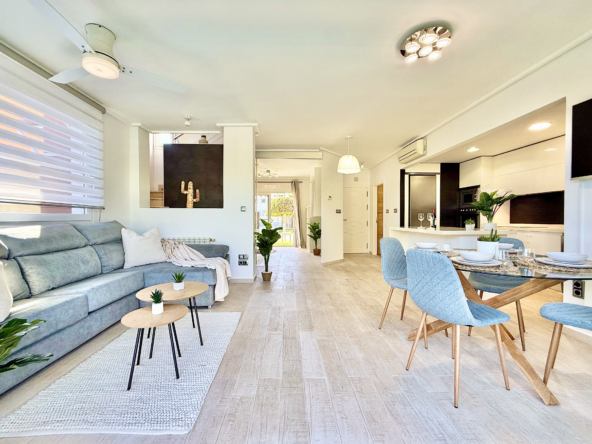 Open-plan living spaces in exclusive 4 bed villa for sale on Mar Menor Golf Resort – Levante Properties