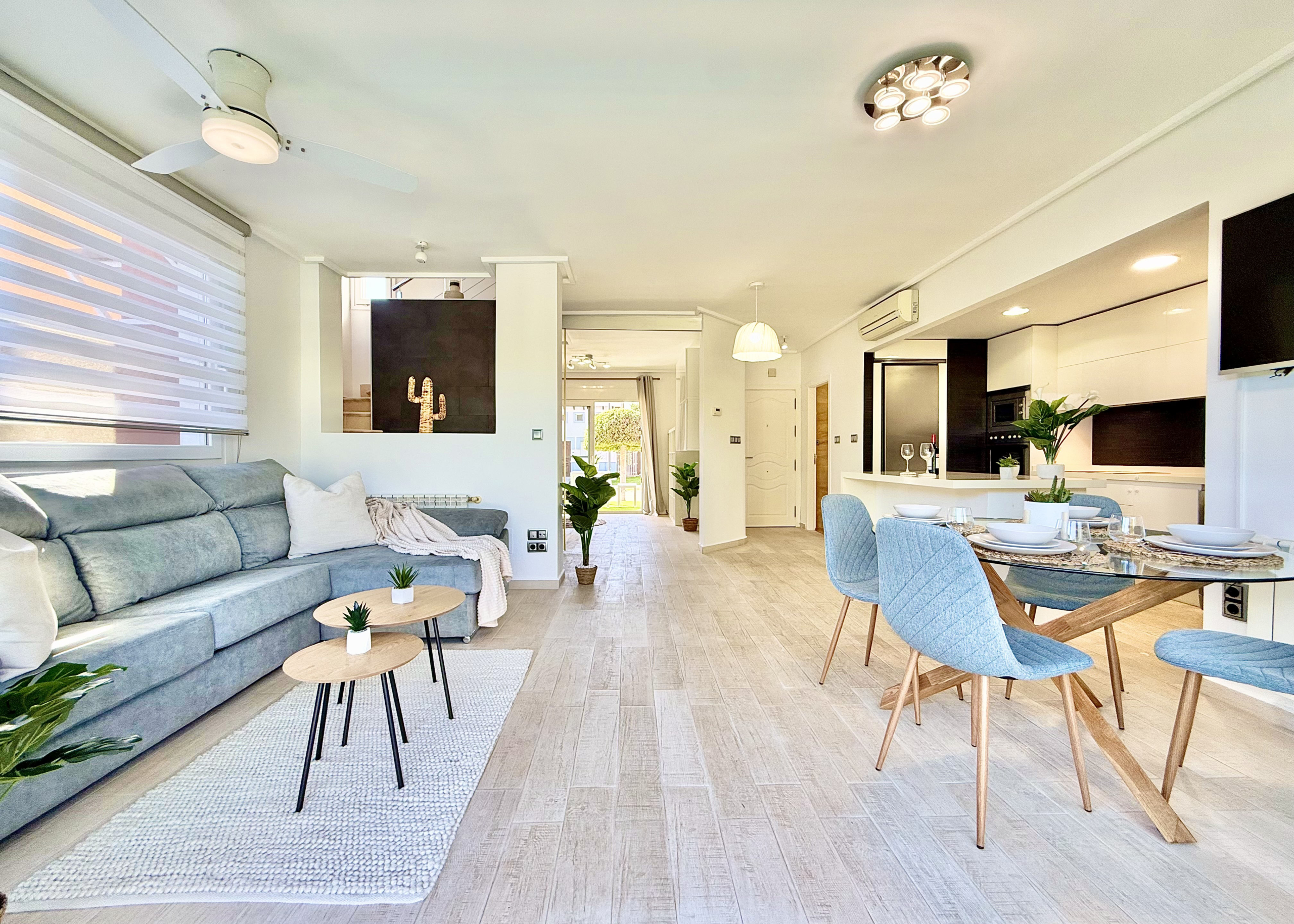 Open-plan living spaces in exclusive 4 bed villa for sale on Mar Menor Golf Resort – Levante Properties