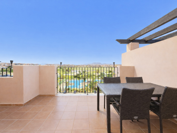 2-Bed Penthouse for Sale on Mar Menor Golf Resort. With lake, pool and golf views, and close to resort's facilities.