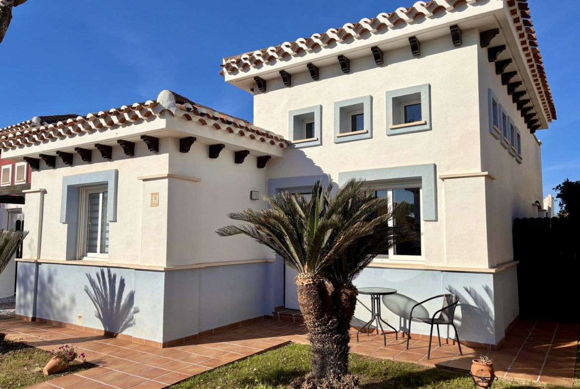 Exterior of 2 bedroom Rondella villa in Mar Menor Golf Resort with private pool Levante Properties