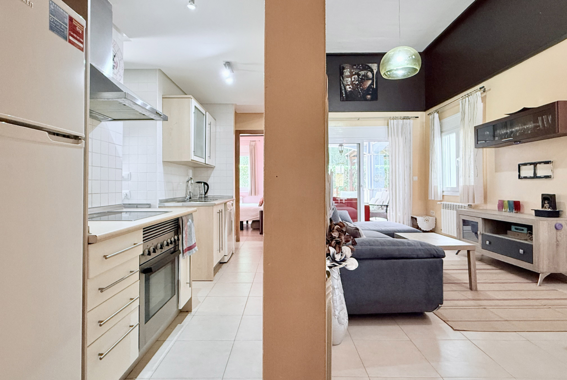 Galley kitchen in Ciervo villa Mar Menor Golf Resort Levante Properties