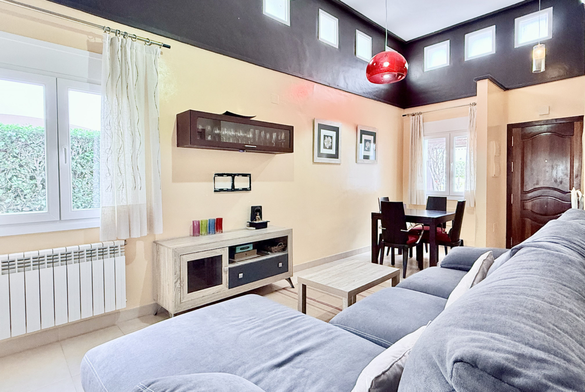 Bright living room in Ciervo villa at Mar Menor Golf Resort Levante Properties