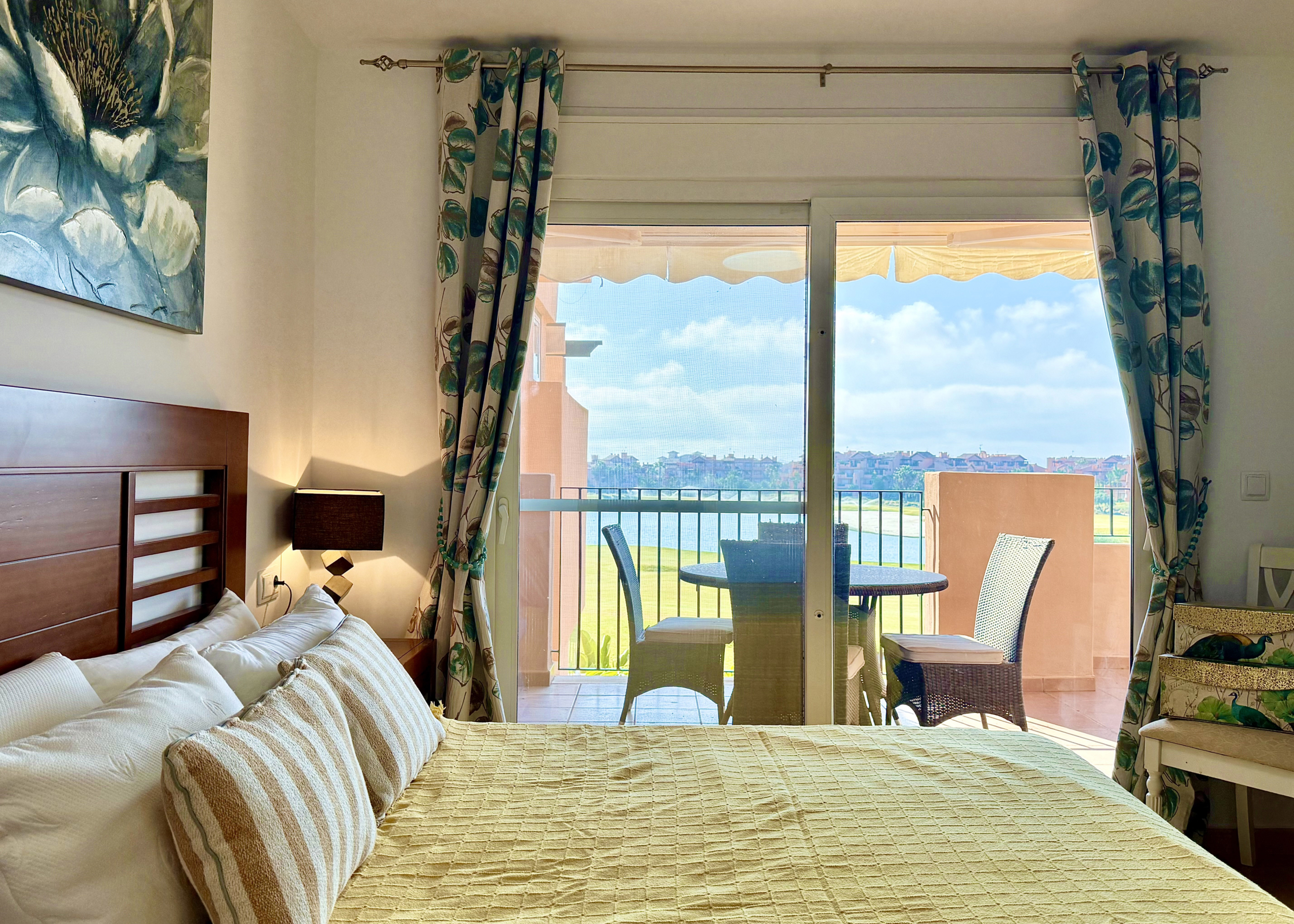 Master bedroom with en suite at Mar Menor Golf Resort Levante Properties