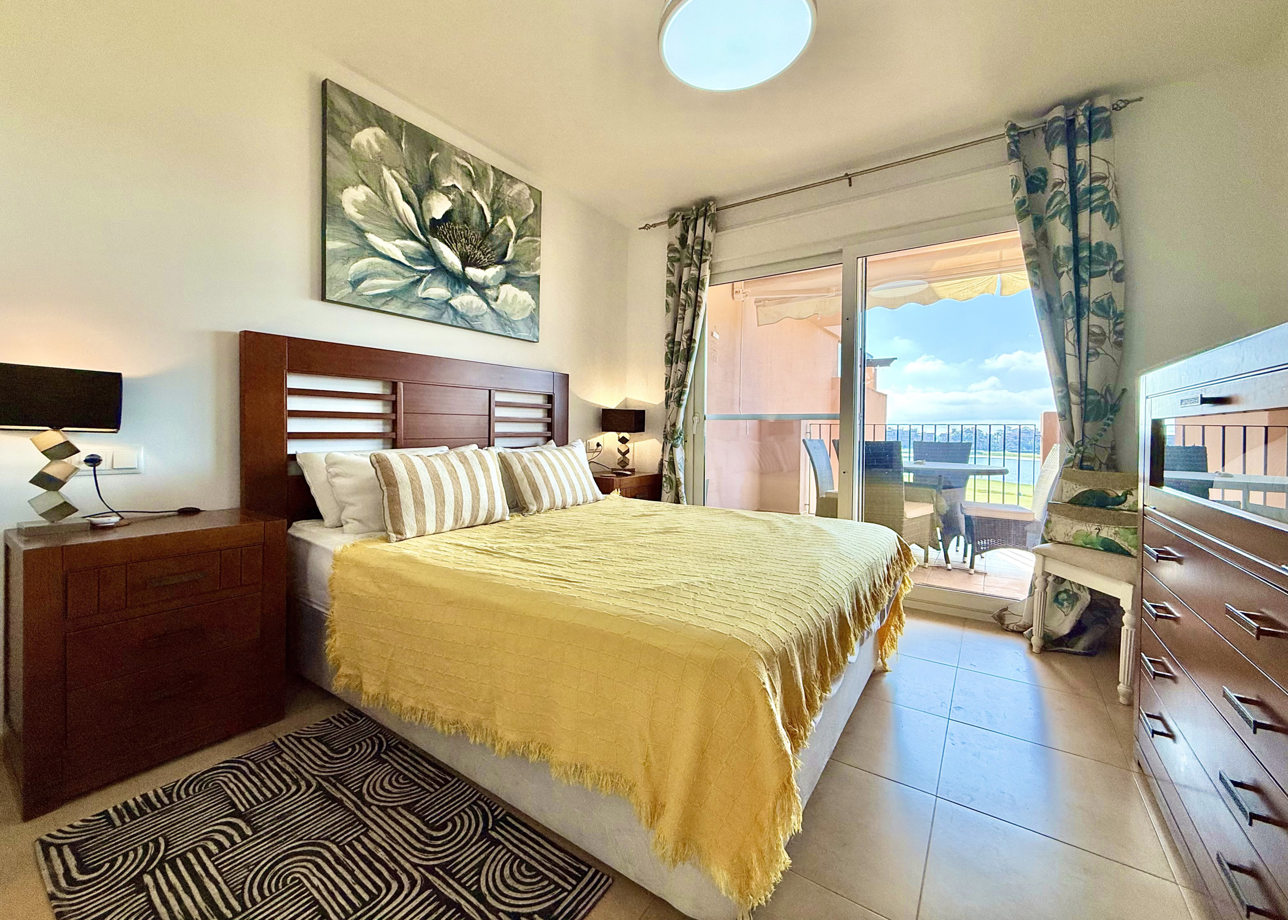 Master bedroom with en suite at Mar Menor Golf Resort Levante Properties