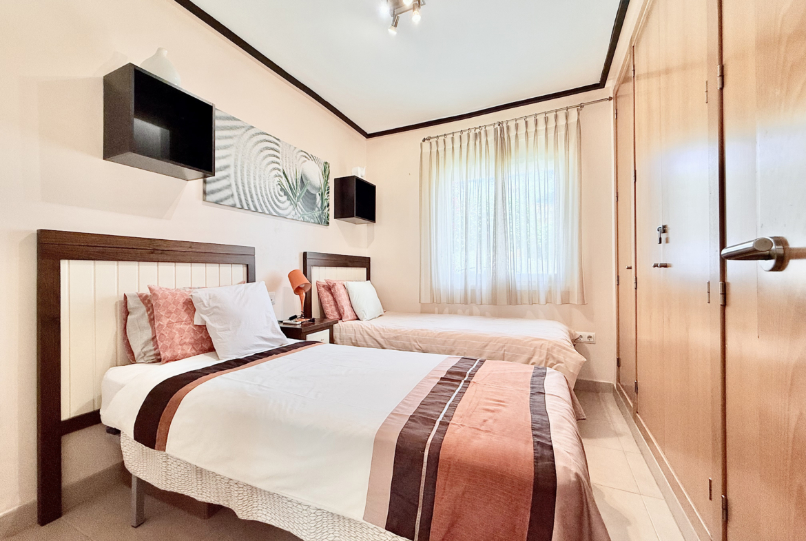 Guest bedroom Ciervo villa Mar Menor Golf Resort Levante Properties