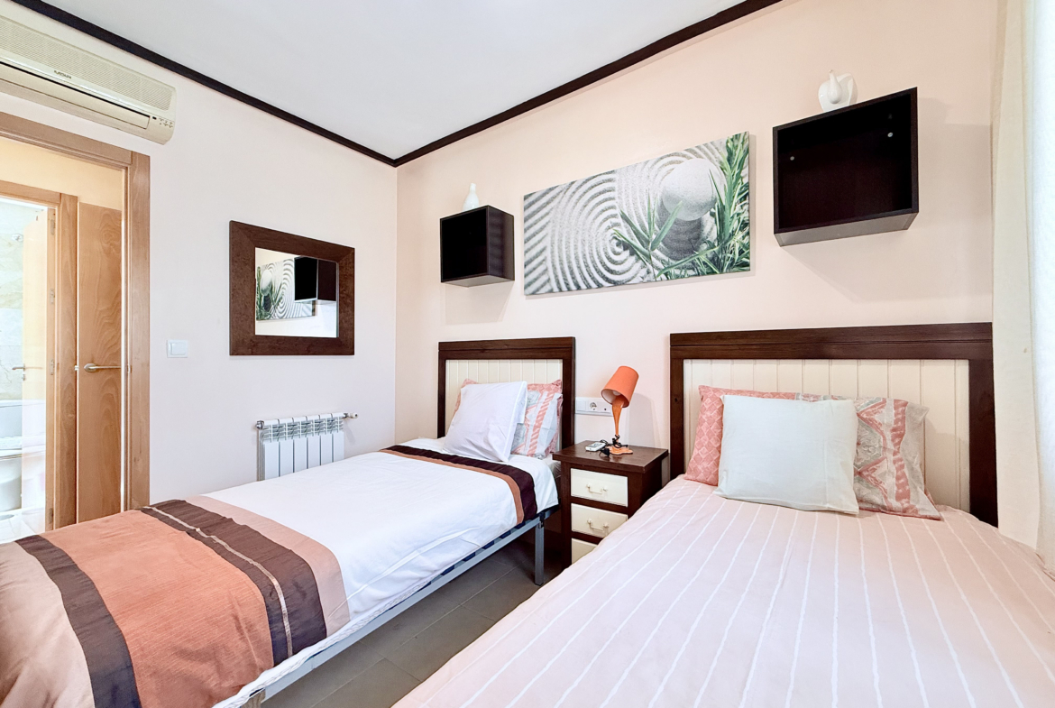 Guest bedroom Ciervo villa Mar Menor Golf Resort Levante Properties