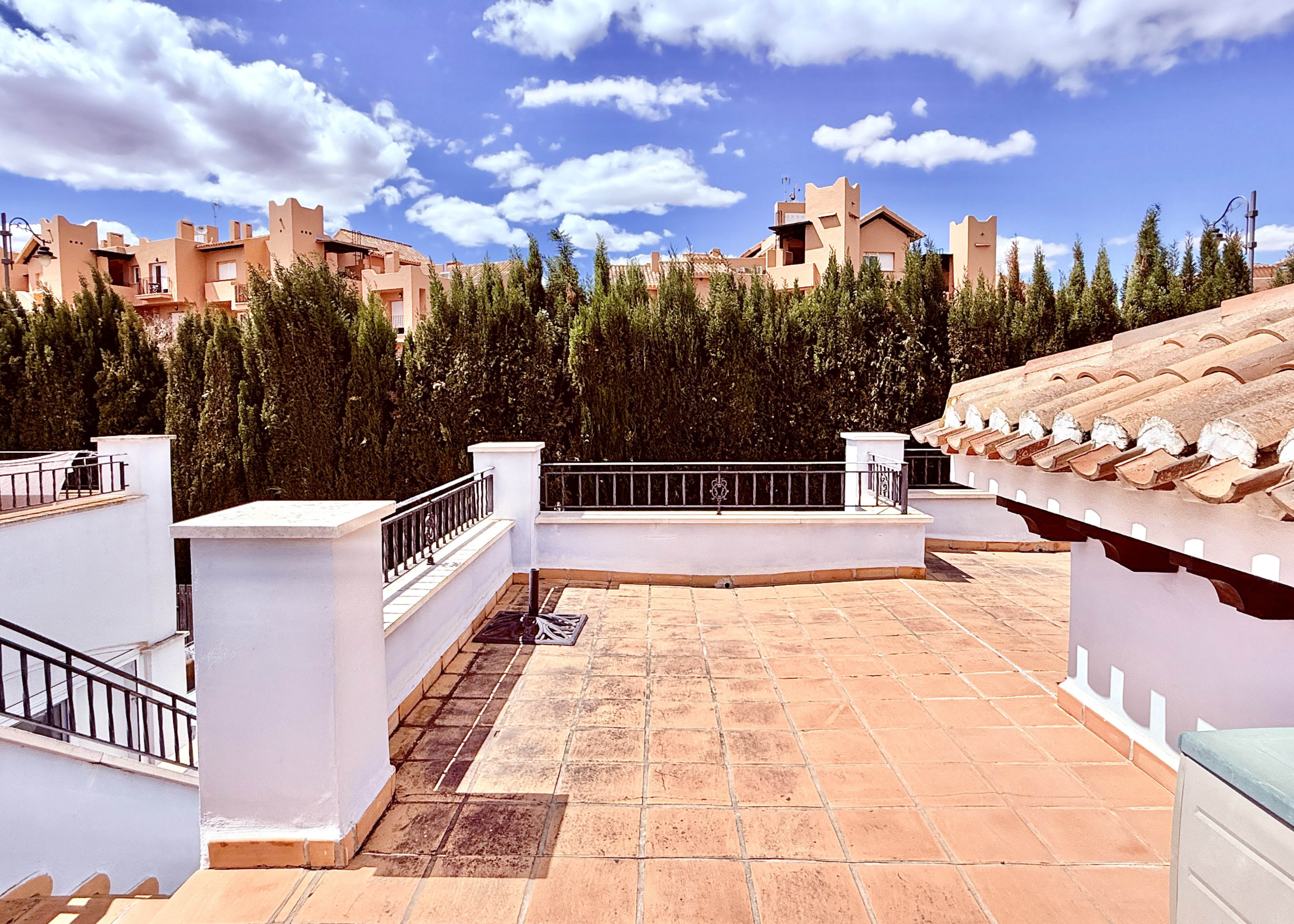 Rooftop solarium Ciervo villa Mar Menor Golf Resort Levante Properties