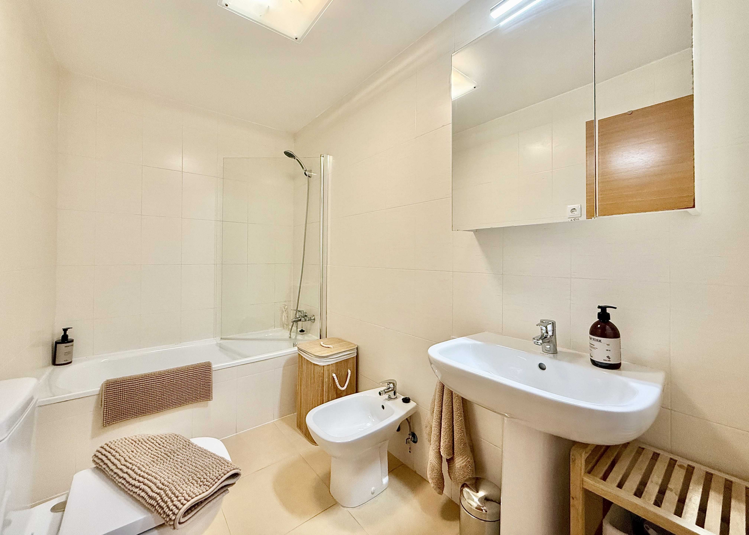 Bathroom in Boulevard apartment for sale on Mar Menor Golf Resort by Levante Properties