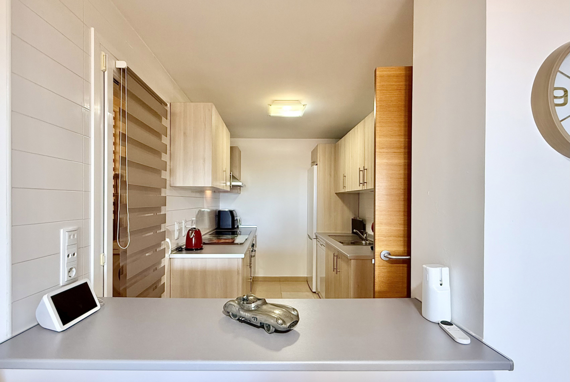 Modern kitchen in Boulevard apartment for sale on Mar Menor Golf Resort