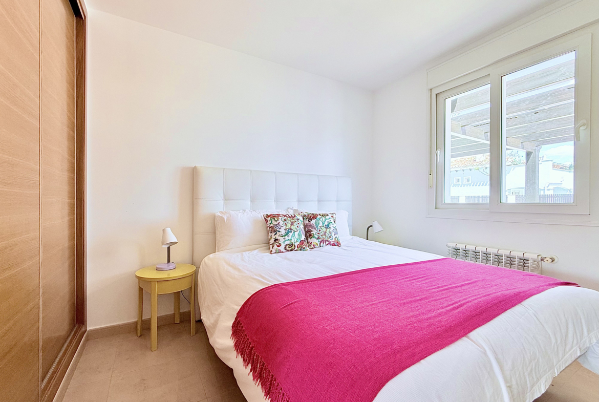 Double bedroom in Calblanque villa at Mar Menor Golf Resort